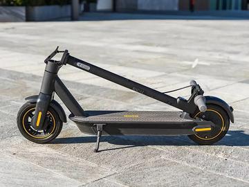 Ninebot G30 Max – monopattino elettrico