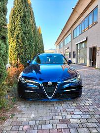 Alfa Romeo Giulia 2016 2.2 180cv