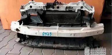 Toyota Yaris Kit Radiatori Proiettori