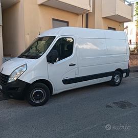 Renault master
