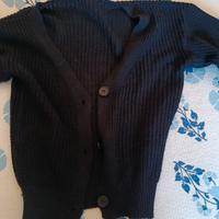 Cardigan nero in maglia a coste