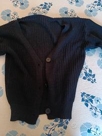 Cardigan nero in maglia a coste