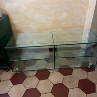 Mobile di vetro