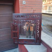 Specchio etnico in legno artigianale