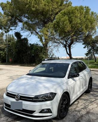 Volkswagen Polo Highline Bluemotion Technology.