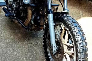 Moto Guzzi V 65 - cafè racer