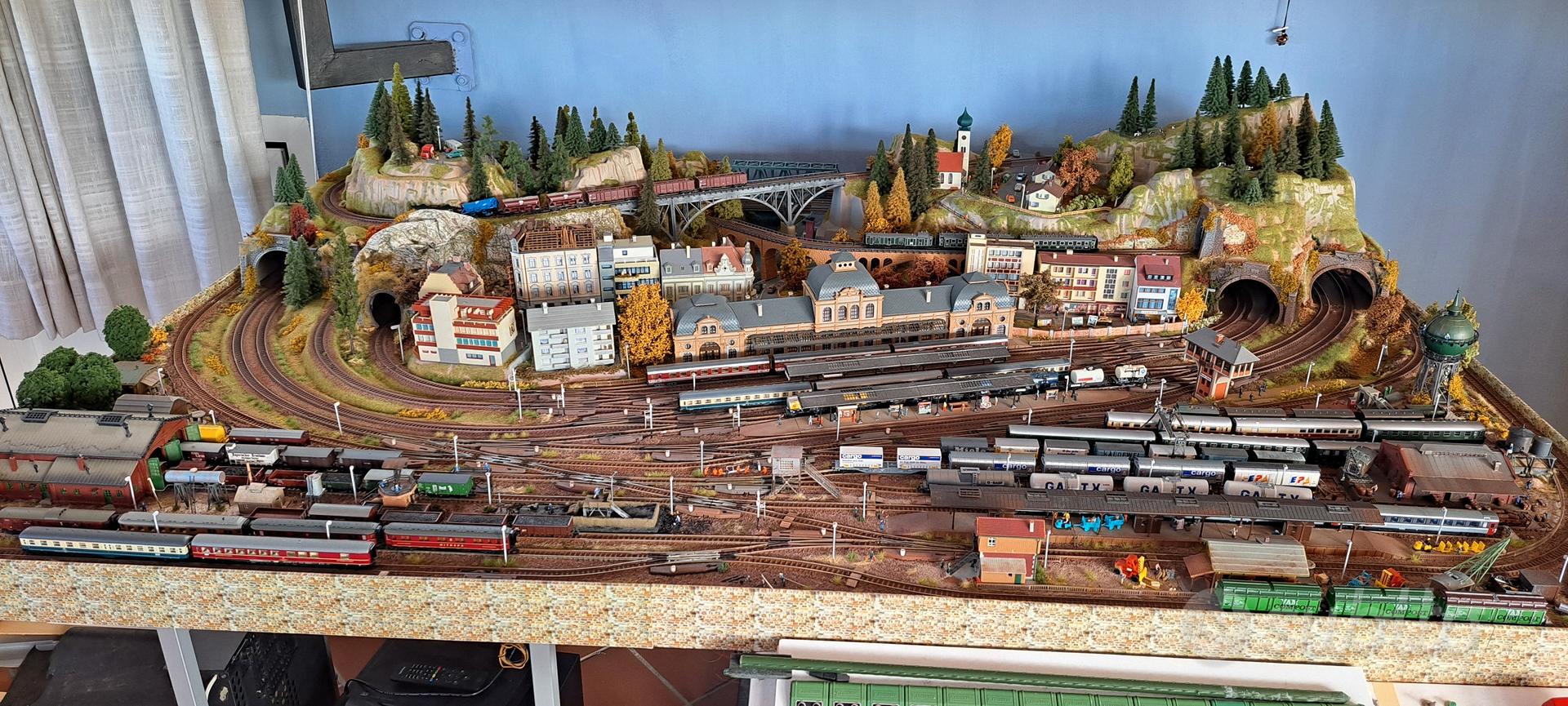 Modellismo Ferroviario Trenini Elettrici Vendita Online Scala N