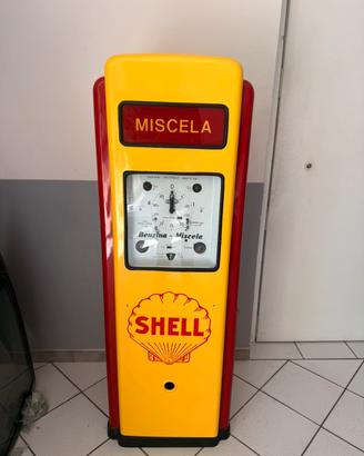 Pompa di benzina Vintage
