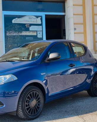 Lancia Ypsilon 1.2 69 CV 5 porte GPL Ecochic Gold