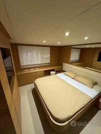 Pershing 64