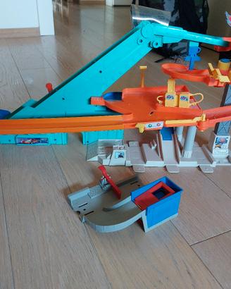 Hot Wheels autolavaggio + track stopper 