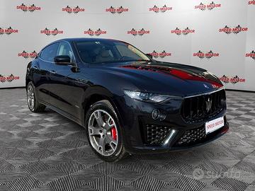 Maserati Levante 3.0 V6 250cv GranSport Q4 au...