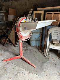 Mulino per cereali agricoli