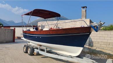 Gozzo vetroresina 7.60 Mt cad marine