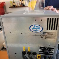 Macchina distributore d'acqua