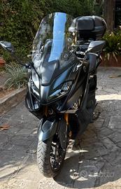 TMAX 560 TECH MAX
