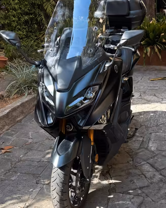 TMAX 560 TECH MAX