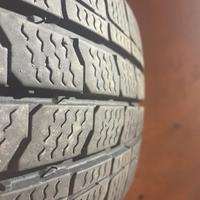 2 gomme invernali kleber 205/65 R16C