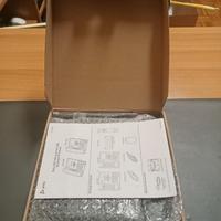Telefono NUOVO da scrivania VoIP PoE Poly VVX 250