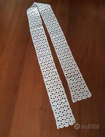 Bordura vintage all'uncinetto fatta A MANO