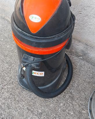 aspirapolvere a bidone