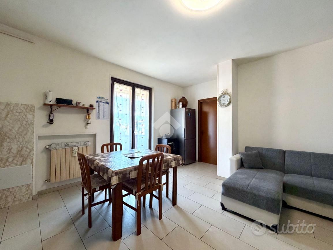 Appartamento – Calusco d'Adda, Contrada Centro, Bergamo - Vista 2