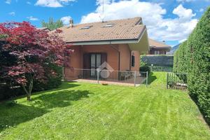 VILLA SINGOLA A ROSTA