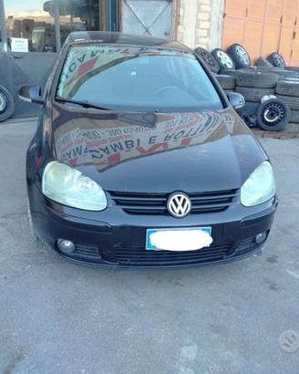 Ricambi Volkswagen Golf 5 1.6 FSI 116cv del 2005