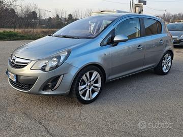 Opel Corsa 1.2 5 porte Sport