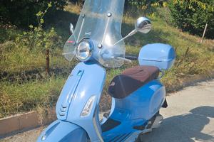 Iconica Vespa 125 Primavera del 2017