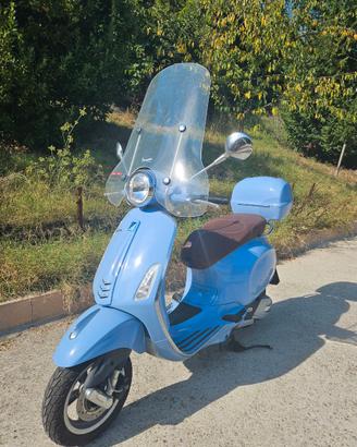 Iconica Vespa 125 Primavera del 2017