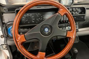 Volante vintage in legno