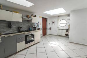 Appartamento di 60 m² con 3 locali a Napoli