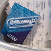 friggitrice elettrica bianca DE LONGHI