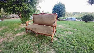 Divanetto fine 700 Luigi XV Rococò