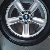  4 Gomme BMW 205/55/16 completi di cerchioni