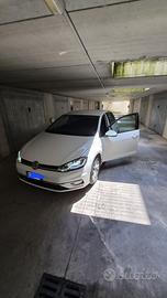Golf 7 tgi  1.5 cambio automatico