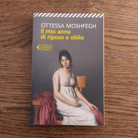 Il mio anno di riposo e oblio di Ottessa Moshfegh
