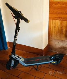 Monopattino SEGWAY Ninebot E3 PRO 