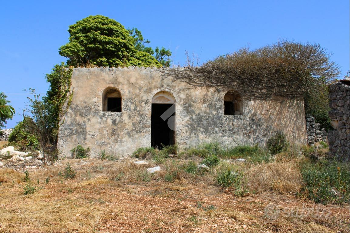 RUSTICO A PUTIGNANO - Vista 2