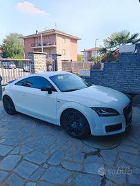 Audi TT 2.0 TFSI 250cv S-line