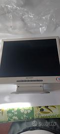 Monitor LCD 15" formato 4:3 - vintage