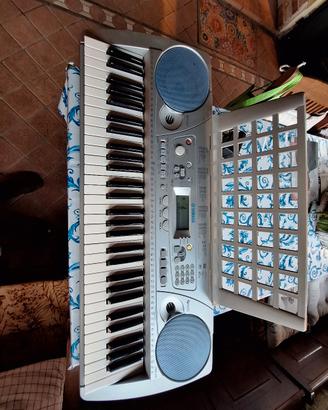 yamaha keyboard psr 275 a batterie