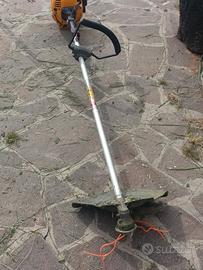 Tagliaerba a scoppio