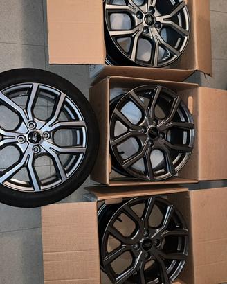 Cerchi ford originali 7x17 ET47,5 con sensori