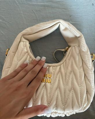 borsetta miu miu