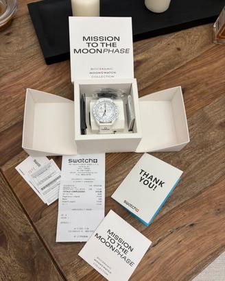 Swatch x Omega MoonSwatch Snoopy