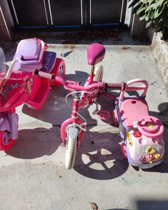 Moto elettrica ,bicicletta e macchina cavalcabile