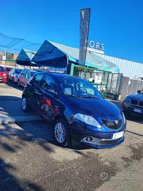 Lancia Ypsilon 1.2 69 CV 5 porte GPL Ecochic Plati