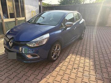 Renault Clio 4 Gt Line, prezzo trattabile.